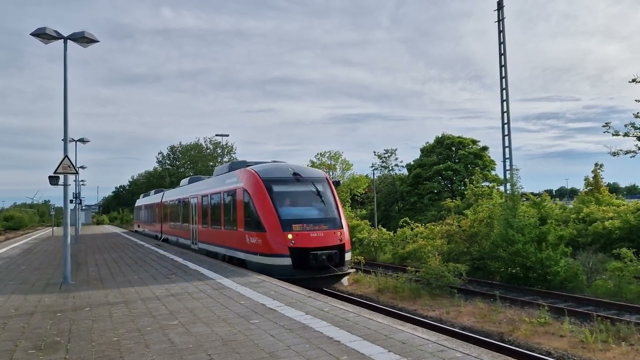 DB REGIO Schleswig-Holstein - VT 648 333-2 (LINT 41) - Einfahrt der RB 85 im F&auml;hrbahnhof Puttgarden