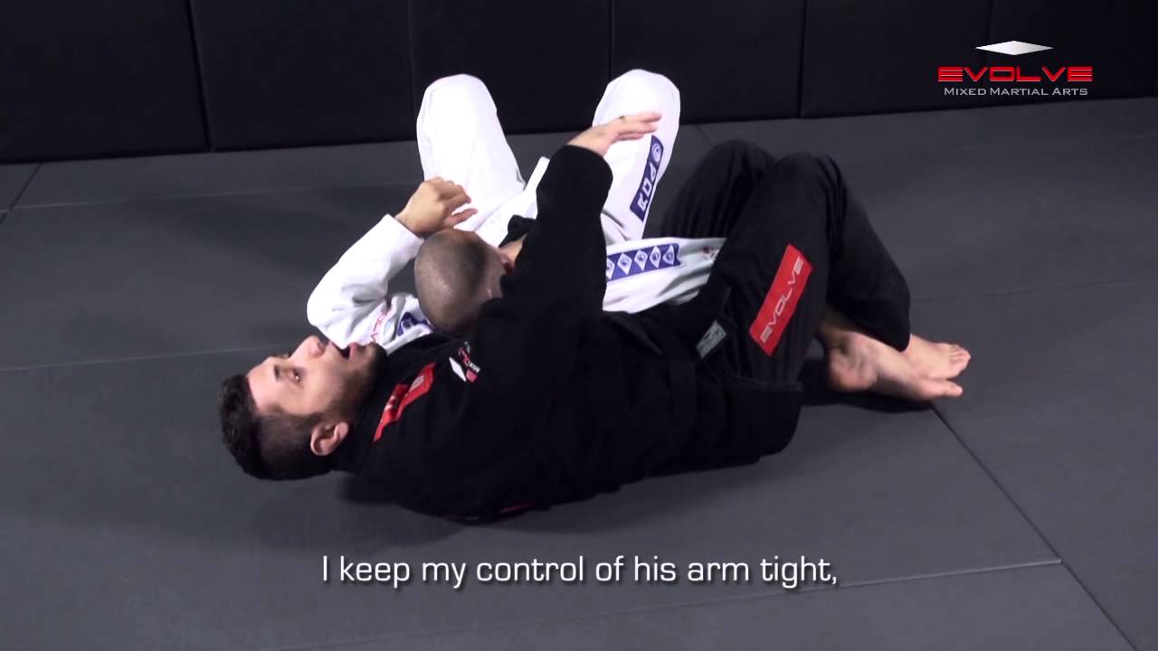 BJJ: POWERFUL Reverse Omoplata Submission | Evolve University
