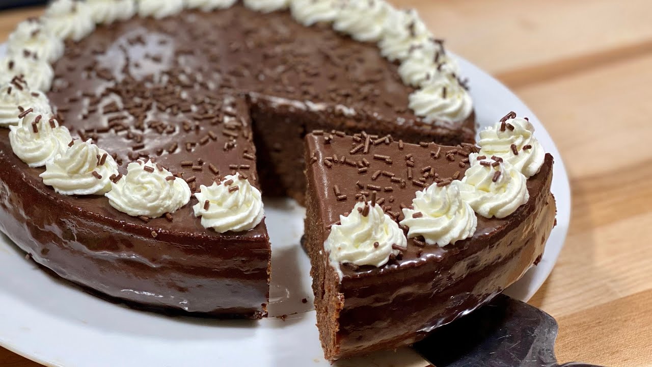 GÂTEAU DANETTE AU CHOCOLAT 🍫 Super moelleux et fondant 🤤 Deli Cuisine
