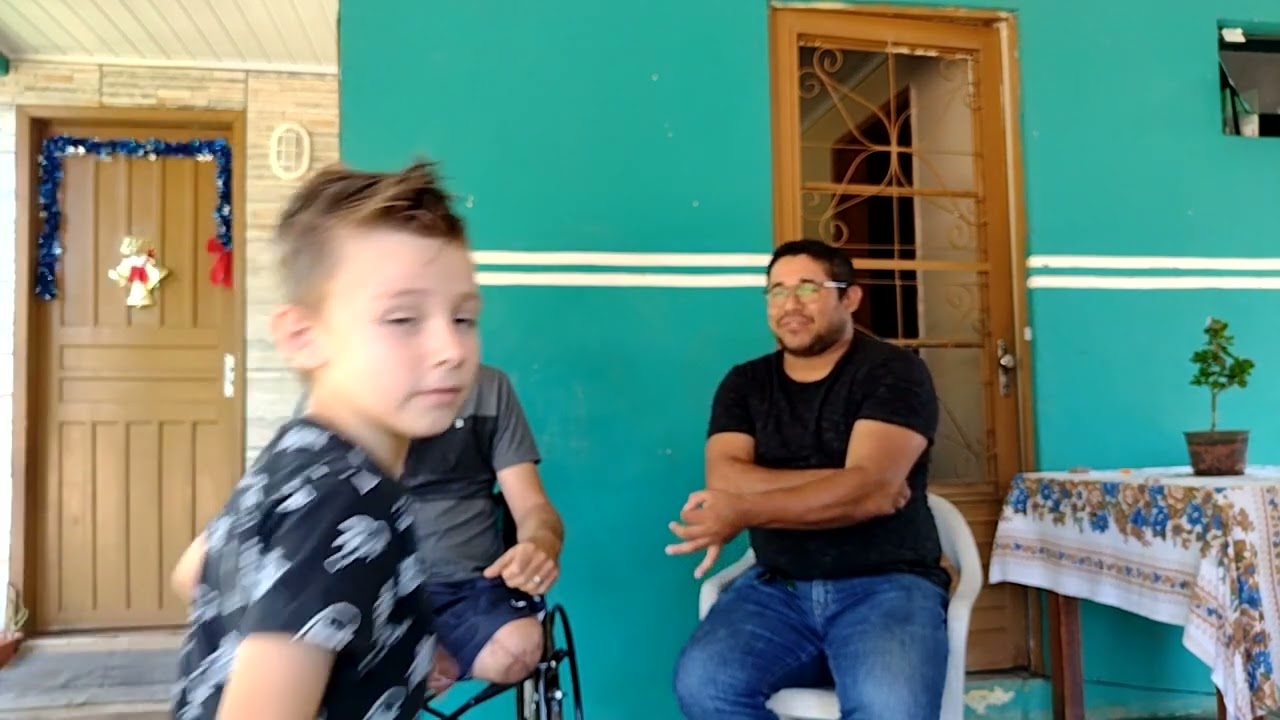 Agricultor que perdeu as duas pernas fala em video como aconteceu o acidente!