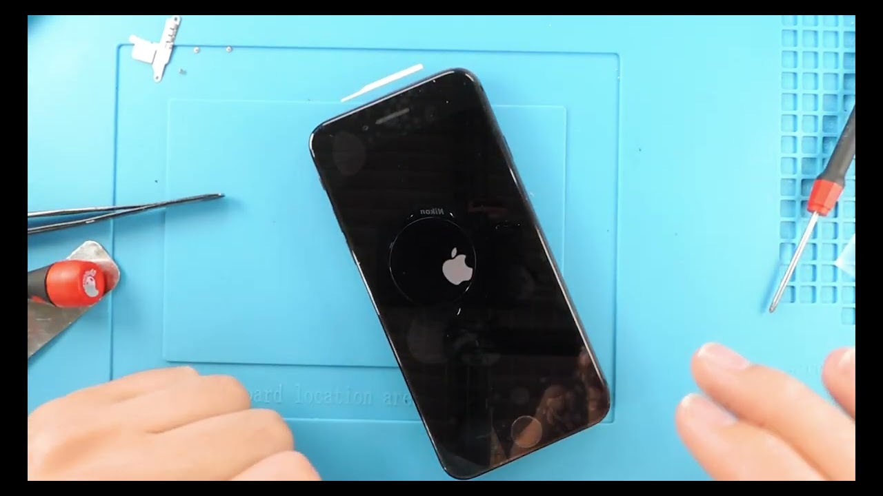 iPhone SE 2022/2020/8/Display und Akkuwechsel-iPhone SE 2022/2020/8/display and battery replacement