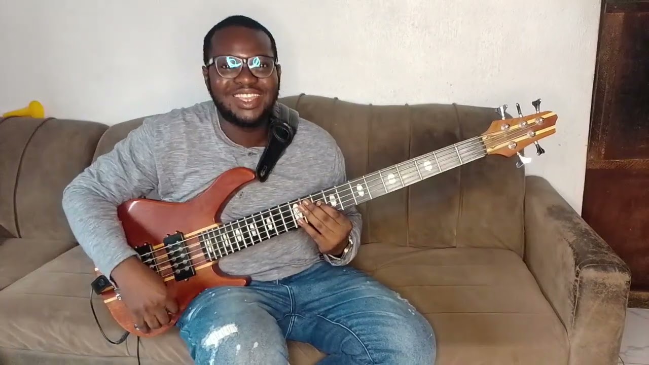 major scale on the #bass