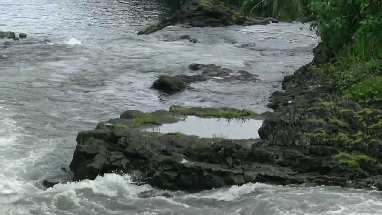 Samoa island tour - Upolu, Apia, Eggie Grey's, waterfalls and church