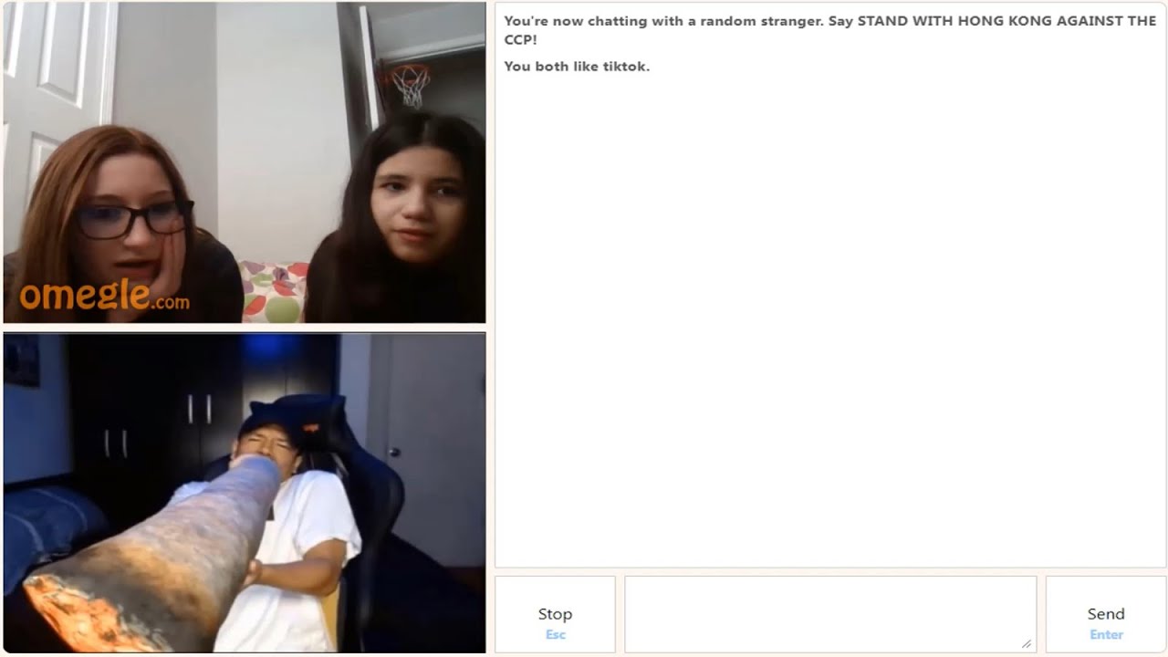 BUTI SACA LA PAVITA EN OMEGLE