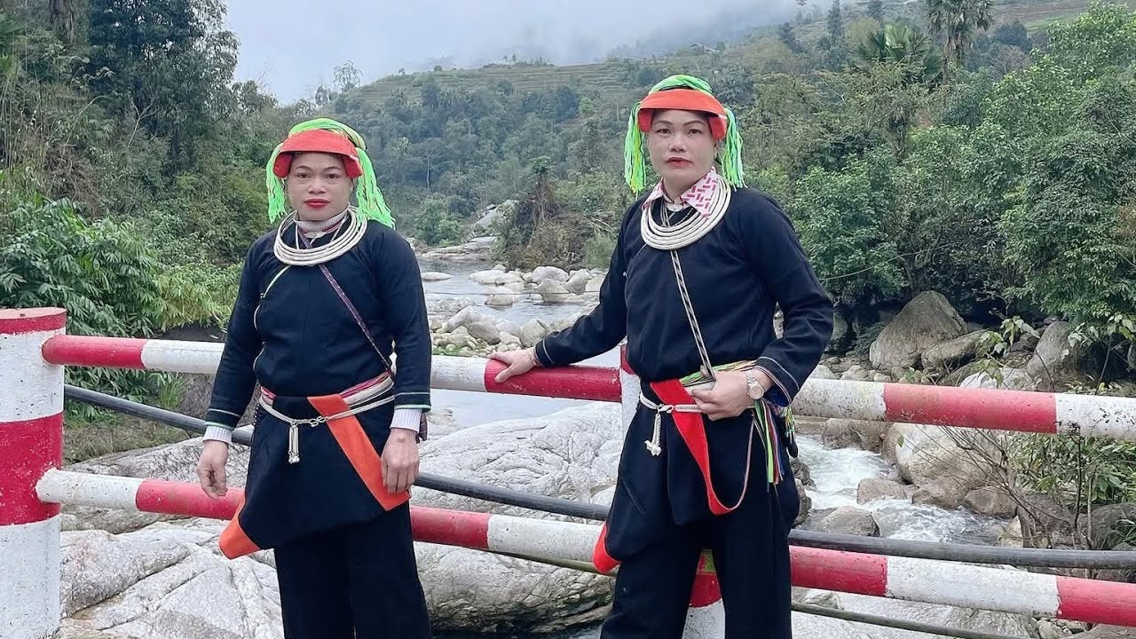 Hát dao lưu đối đáp nam nữ cực kỳ hay các bạn ơi hãy cùng nghe nhé rất hay 