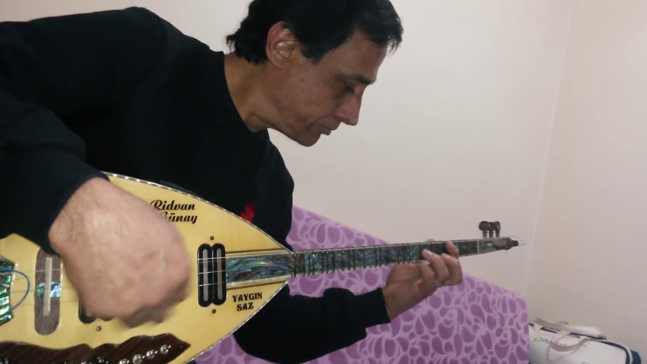 Arap Ali Uzun - İstanbul Sokakları Elektro Bağlama Show