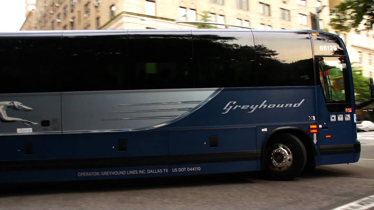 Greyhound Bus Lines 2011 Prevost x3-45 86129 To Port Authority Bus Terminal @ The 85th St Transverse