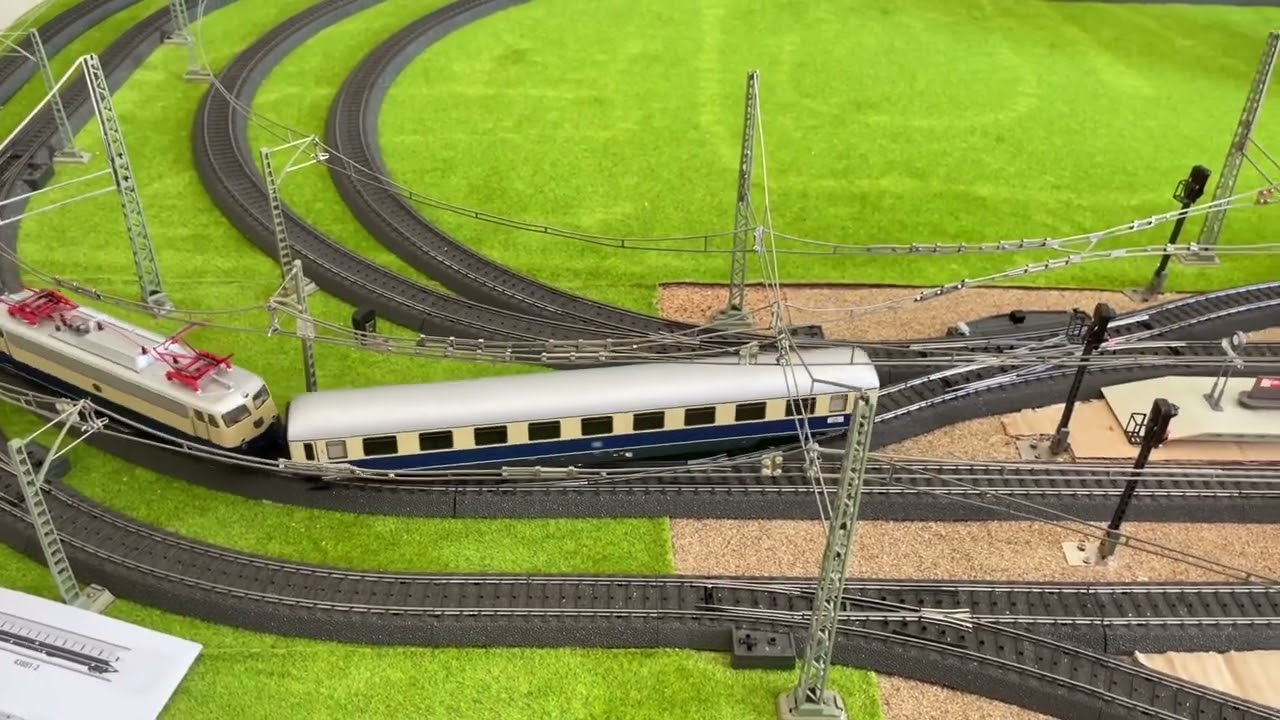 Unboxing Märklin 43881/TEE Rheinpfeil komplettiert