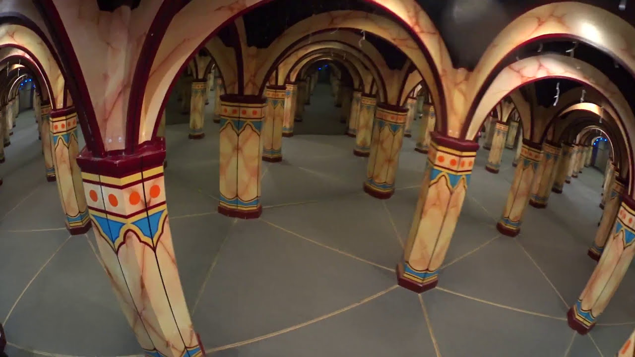 The Glittering Magical Mirror Maze! Wookey Hole (4K)