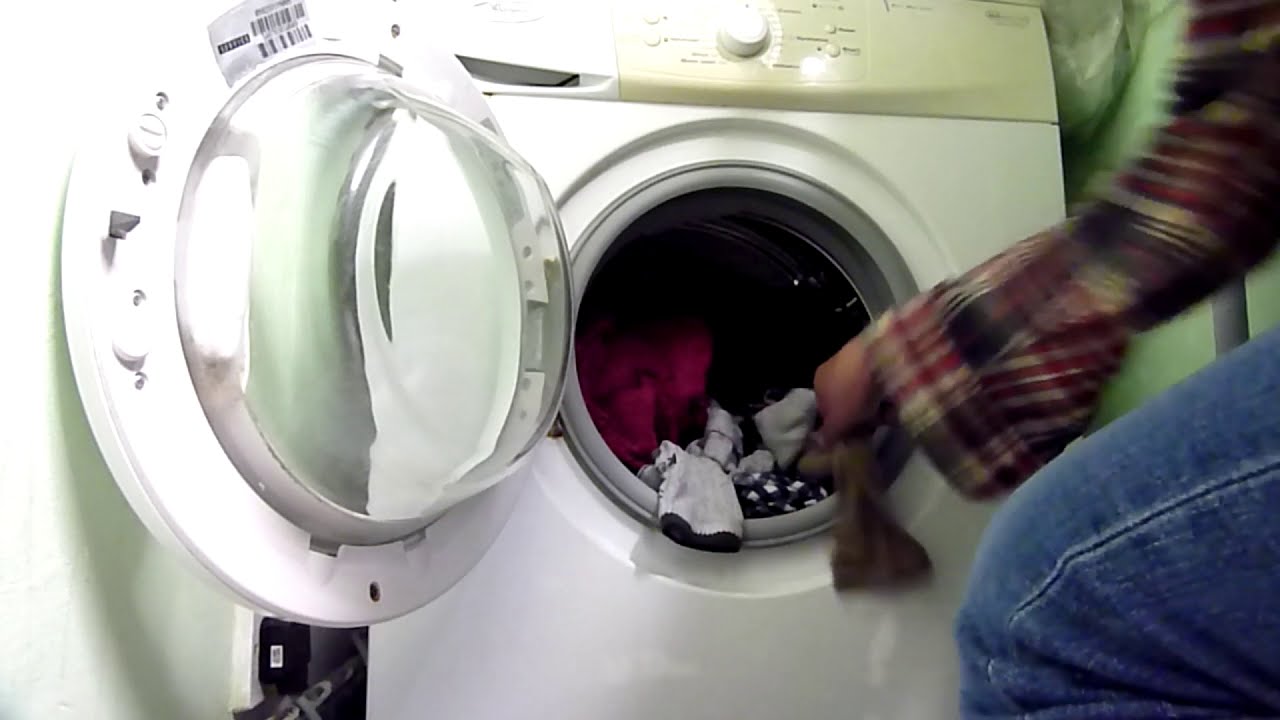 SYNTHETIC CYCLE WASH 60C ON WHIRLPOOL WASHING MACHINE