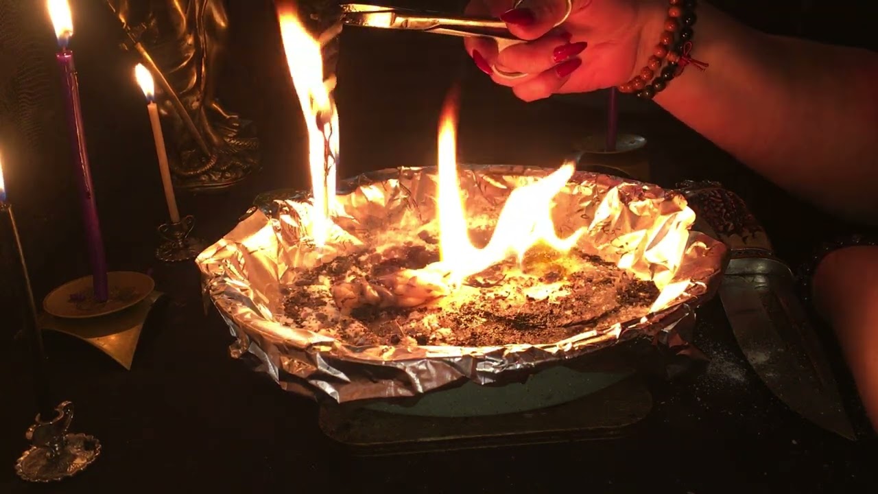 Чистка от порчи. Снимаем перекрытия, сделанные через паутины и кладбище.