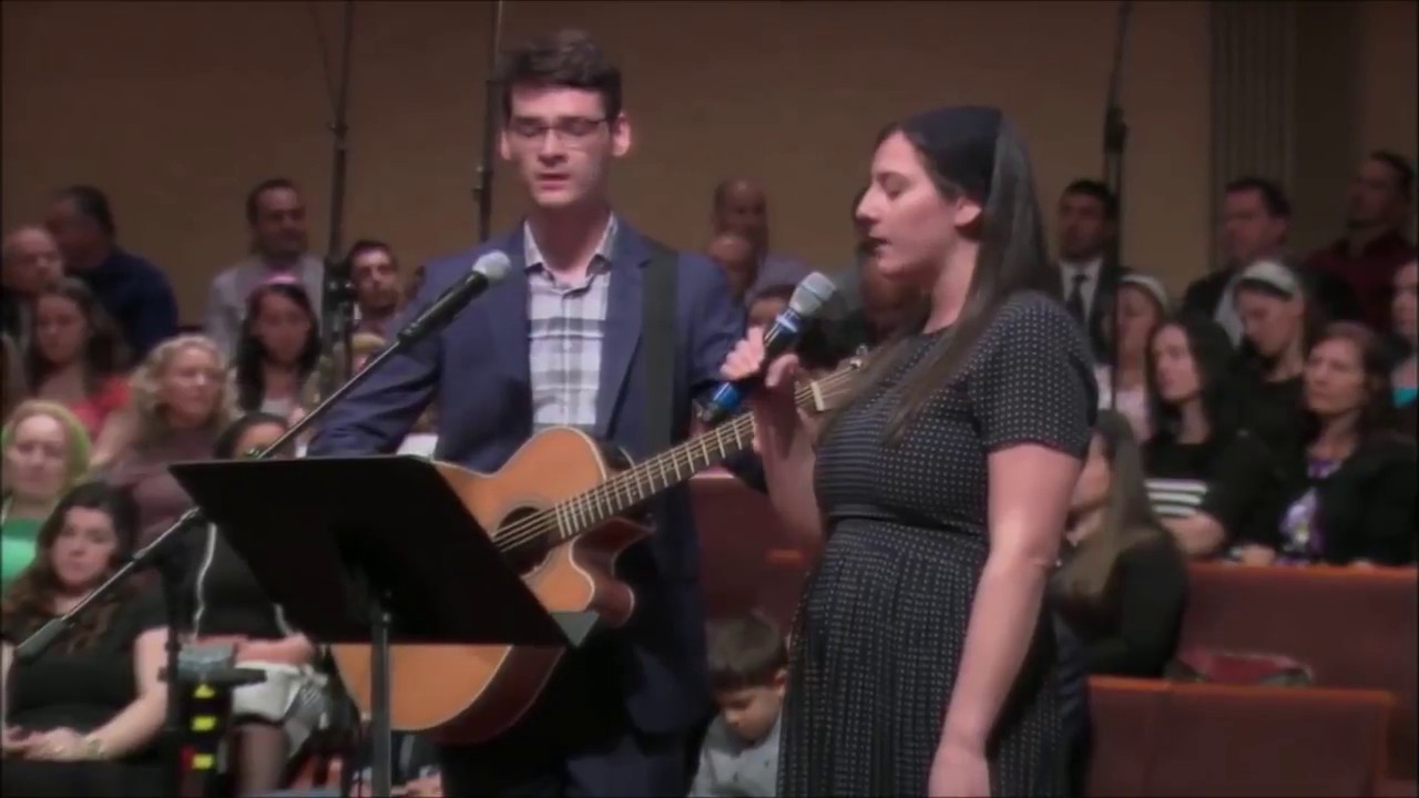 Familia Știrb - Merg spre cer