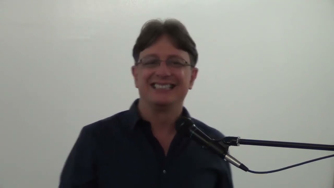 "As múltiplas faculdades mediúnicas de Chico Xavier", com Geraldo Lemos