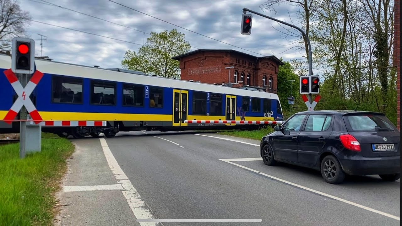 Bahnübergang Stederdorf, Bahnhofstraße