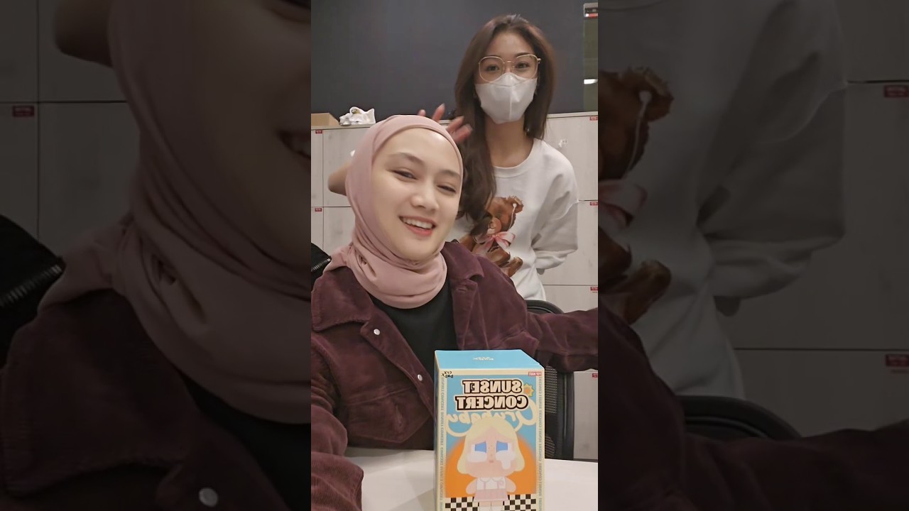 Live TikTok Melody Laksani - 14 Oktober 2024 | 20.02 WIB