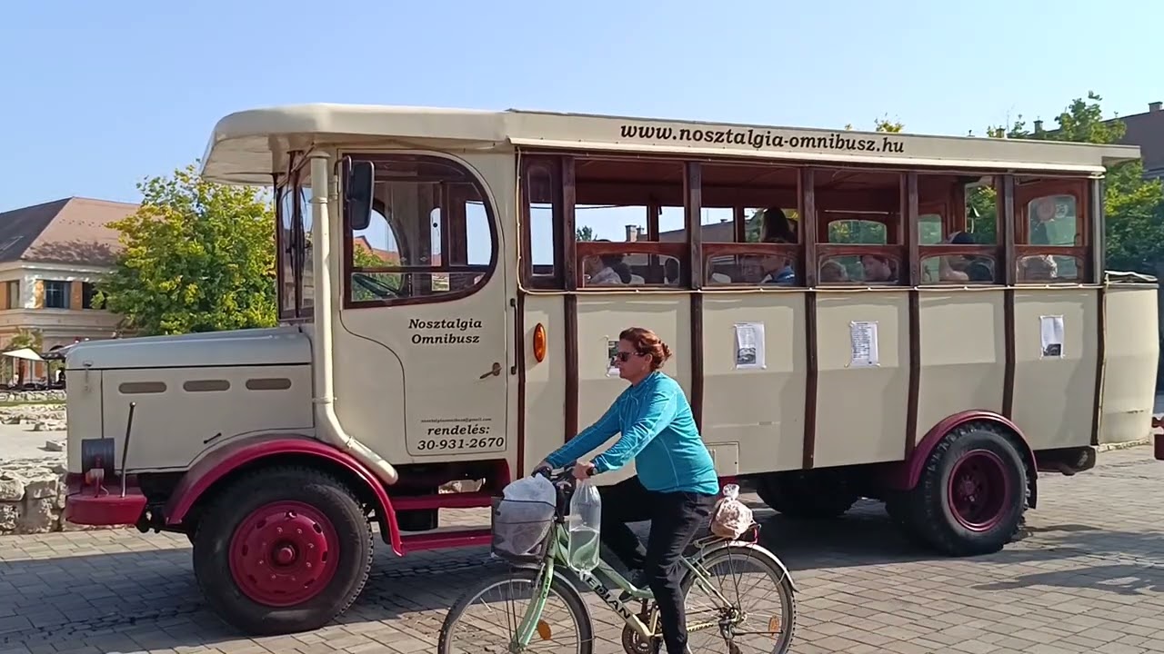 OMNIBUSZ - V&Aacute;C