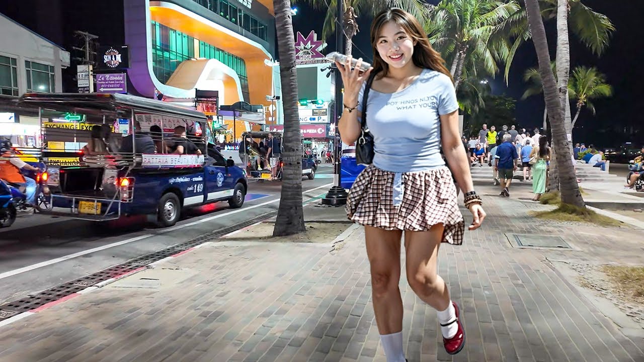 High Quality! Beach Road Pattaya Charming Walk. December 2025