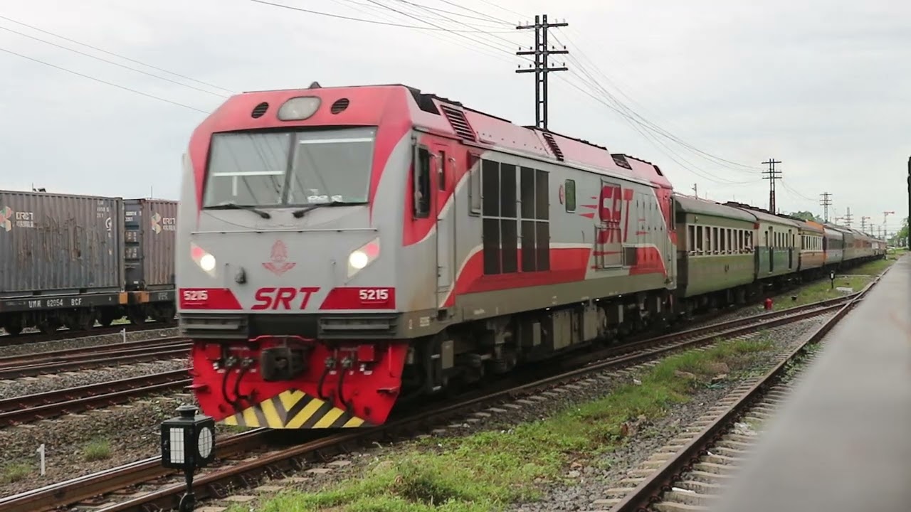 ขบวน 133 จอดรับ-ส่งผู้โดยสารที่สถานีรถไฟอุดรธานี (20-07-2567)