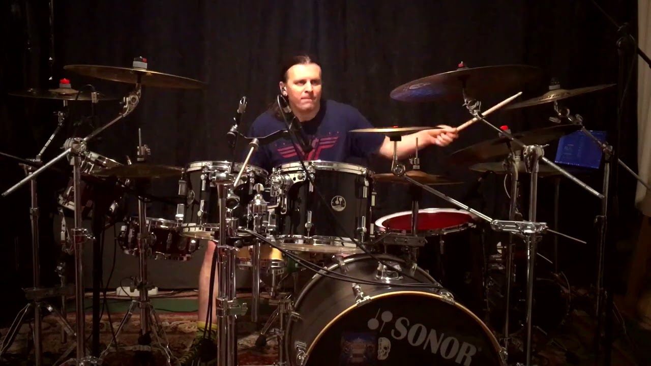 Hidden paradise (recording session)