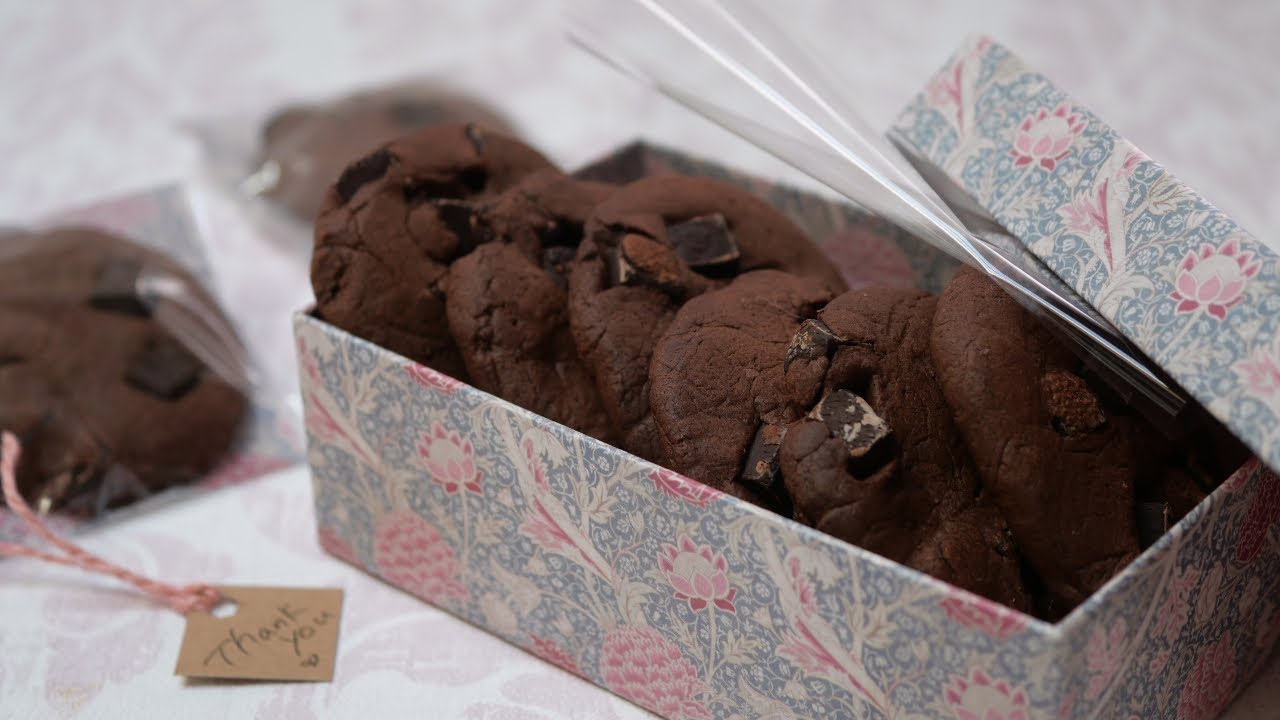 バレンタインに何作る？#1 「溶かしバターで作る濃厚Wチョコクッキー♡」 | Easy!Chocolate Chunk Cookies