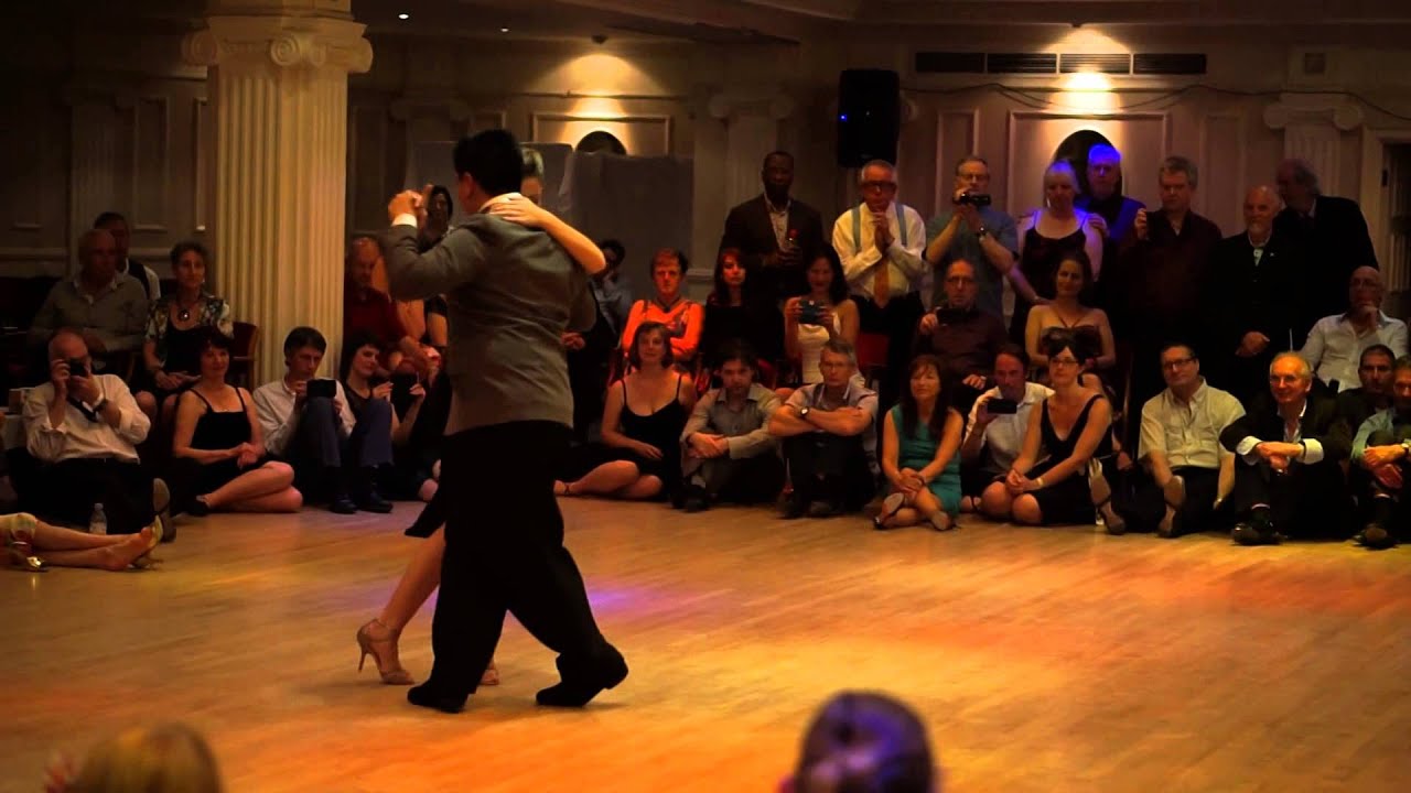 Carlitos y Noelia. Bien Criolla y Bien Portena. Tanturi