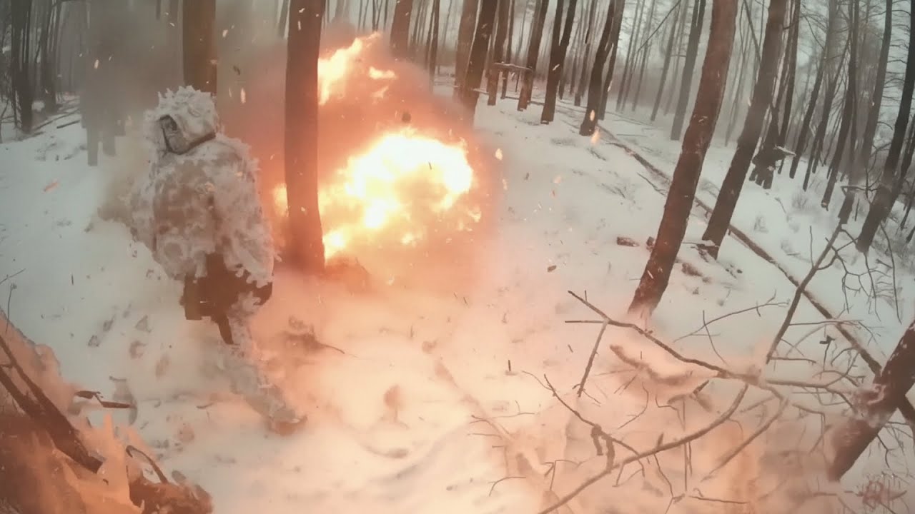 🔴 Ukraine War - Ukrainian Special Forces Clearing Operations Under Drone Fire • Helmet Cam POV