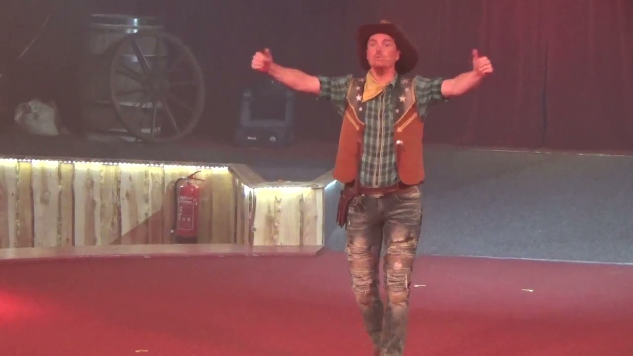 American Circus show met Randy en Rosie Slagharen 26-7-23