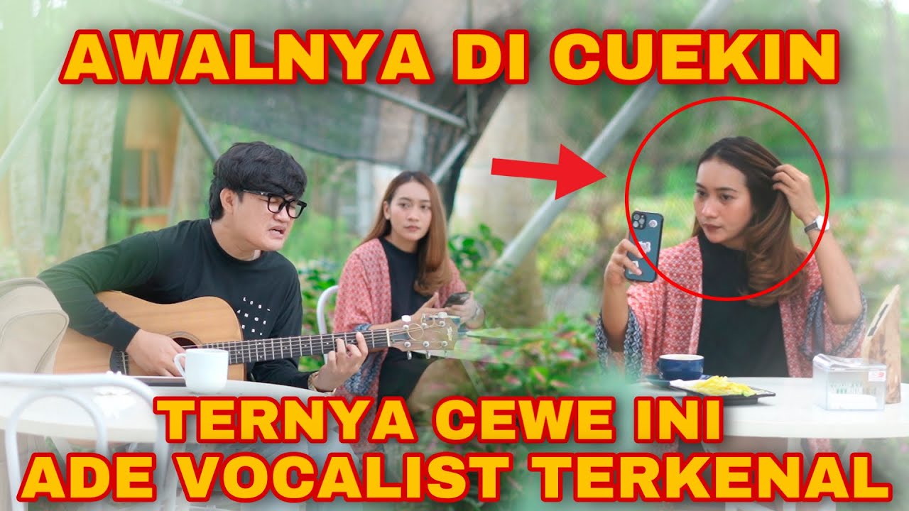 PRANK CAFE!! GA TAU KALO CEWE INI ADE VOCALIST BAND TERKENAL SIAPA YAAAAA??