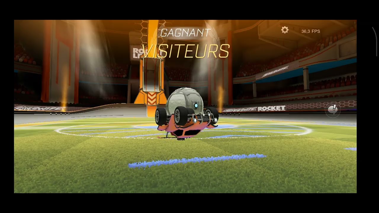 Rocet League sideswipe gameplay