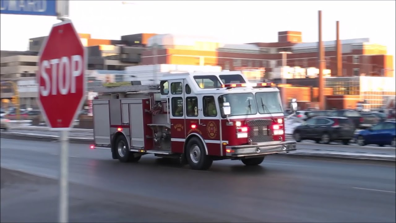 Canadian Fire Trucks Responding Compilation (WAIL,Q,EQ2B,PHASER,HORN)