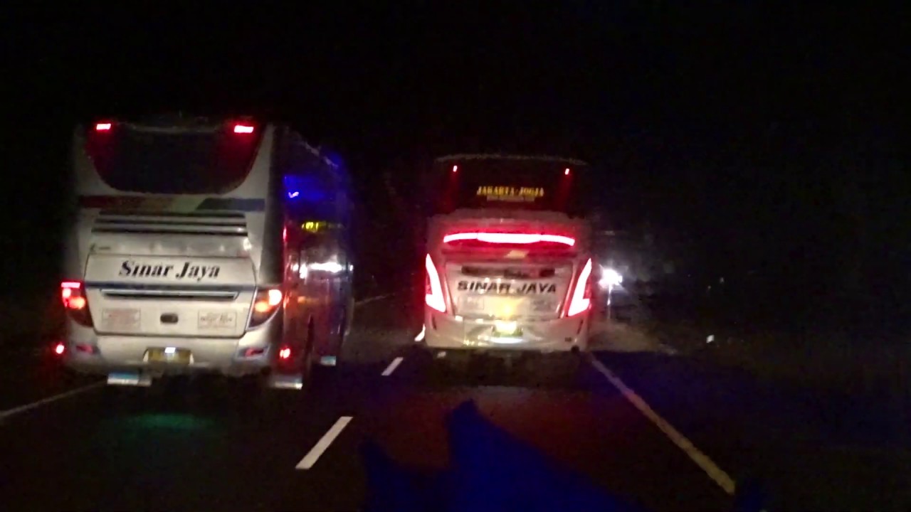 NGERI!! DIDUGA SANG SOPIR SINAR JAYA KELAPARAN BAWA BUSNYA UGAL-UGALAN, YANG NGK KUAT JANGAN NONTONN