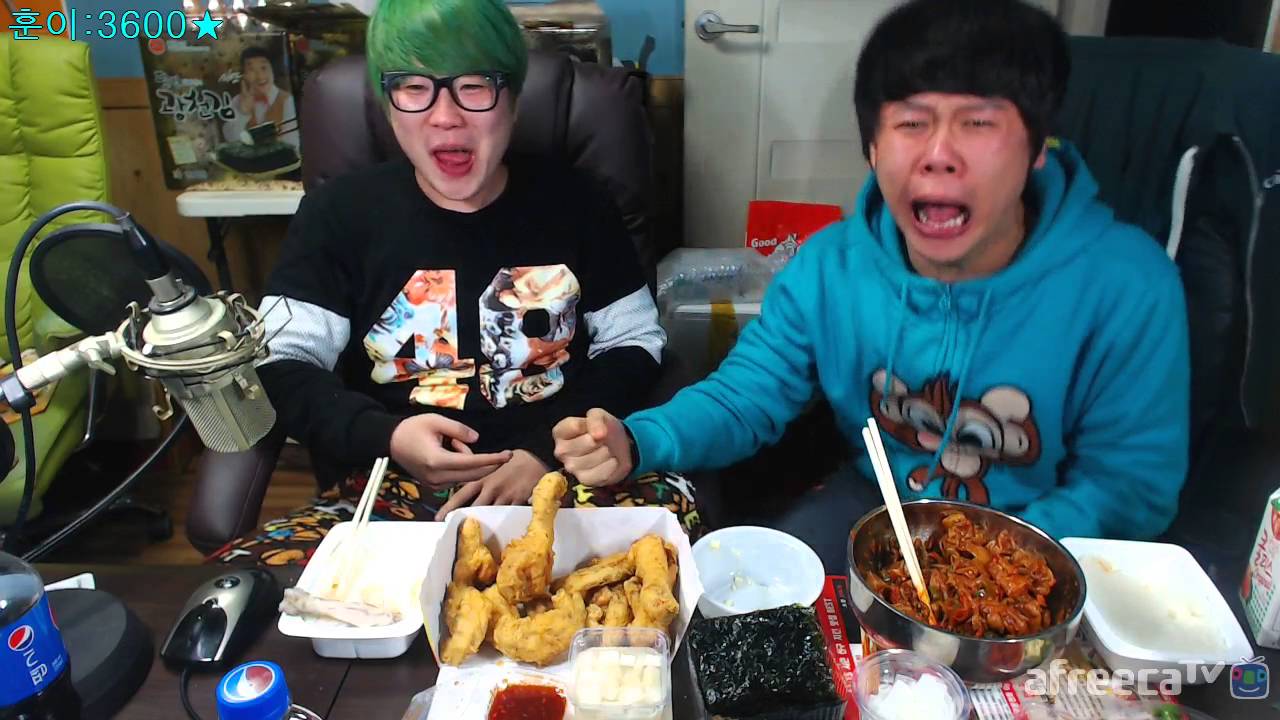 몽키BJ(갑과을먹방? 쌈싸주기먹방? 땡초+캡사잇신곱창+BBQ다리날개)