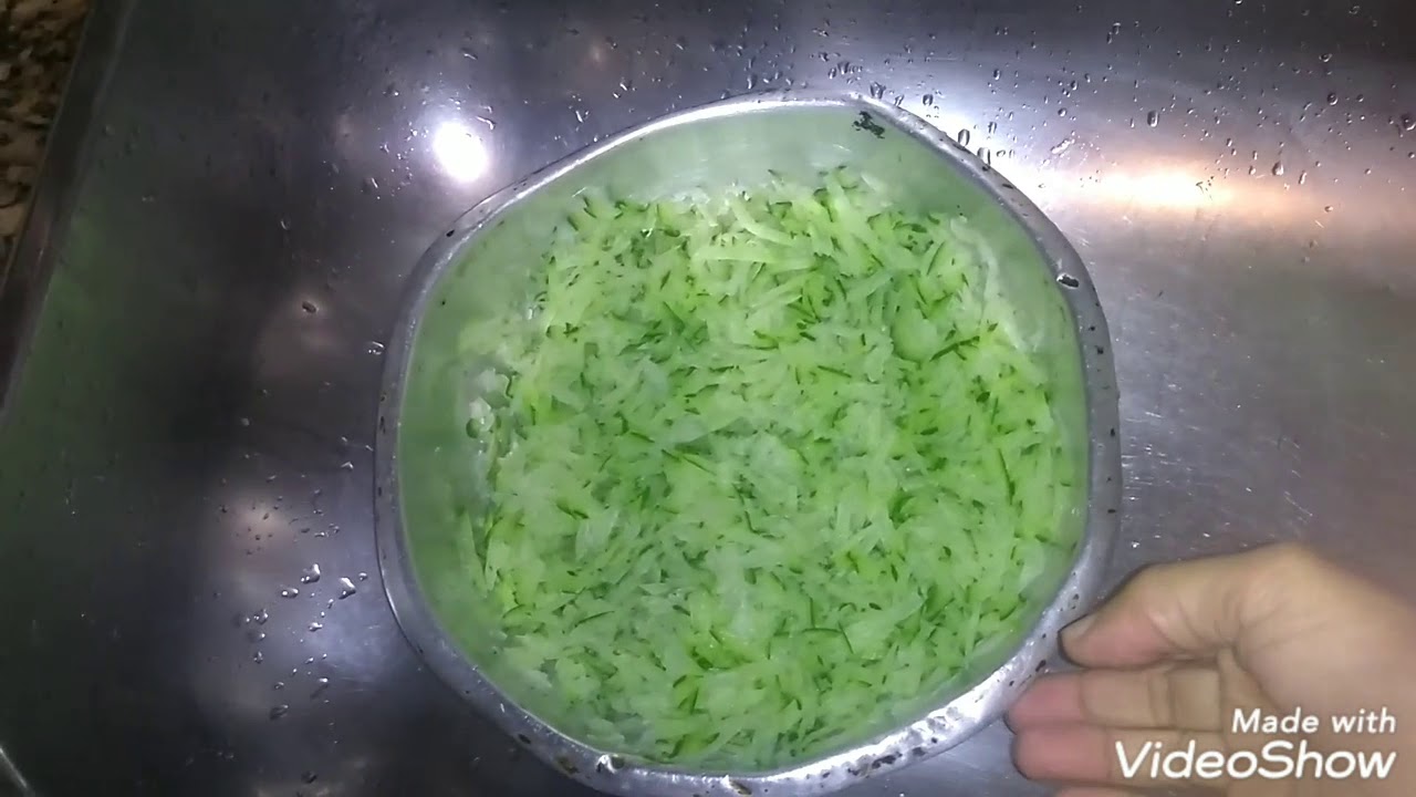 Um doce de mamão com casca 😋