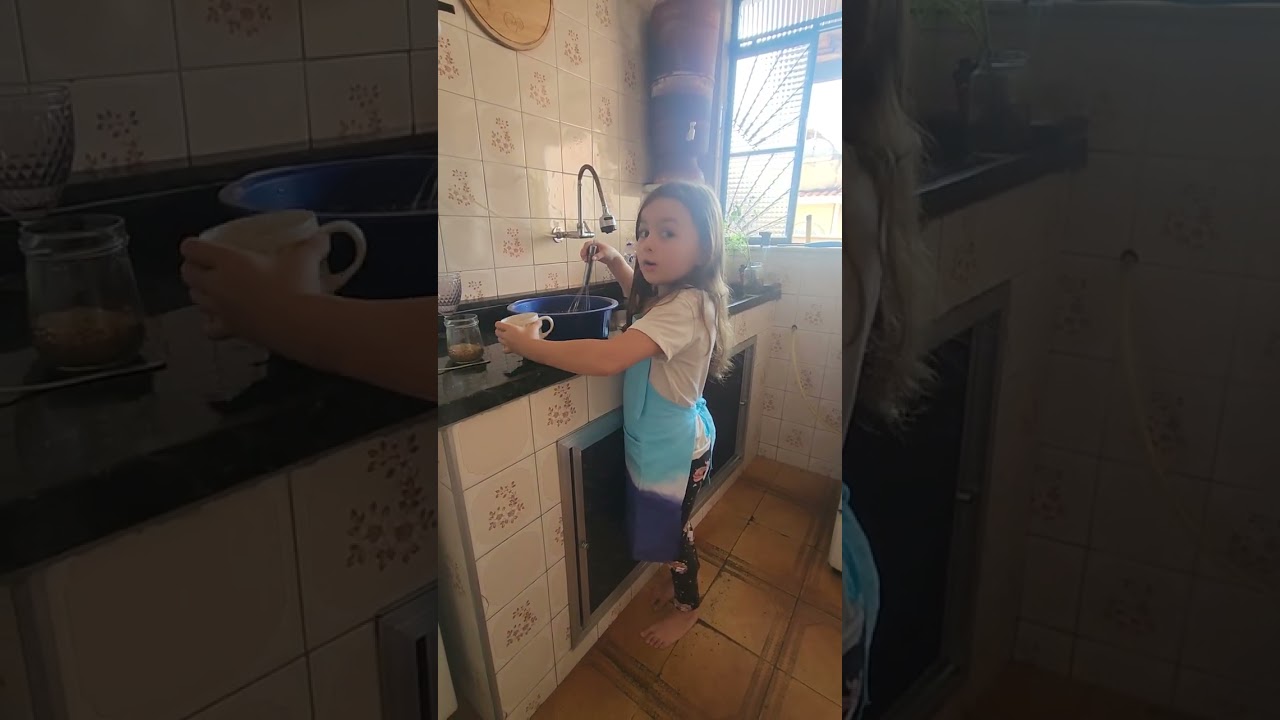 LIVINHA ENSINANDO A FAZER BROA DE FUNA! 