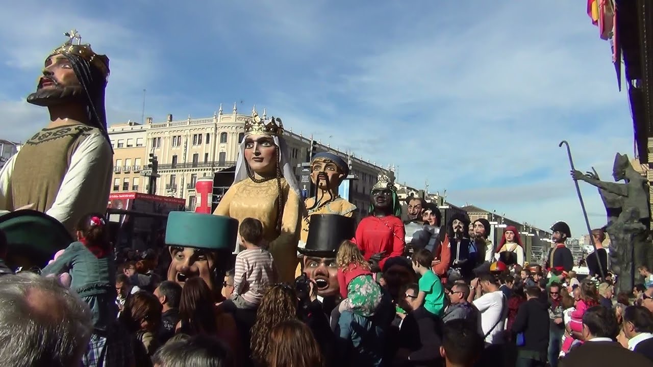 Comparsa de Gigantes y Cabezudos de Zaragoza - 11 de octubre de 2014