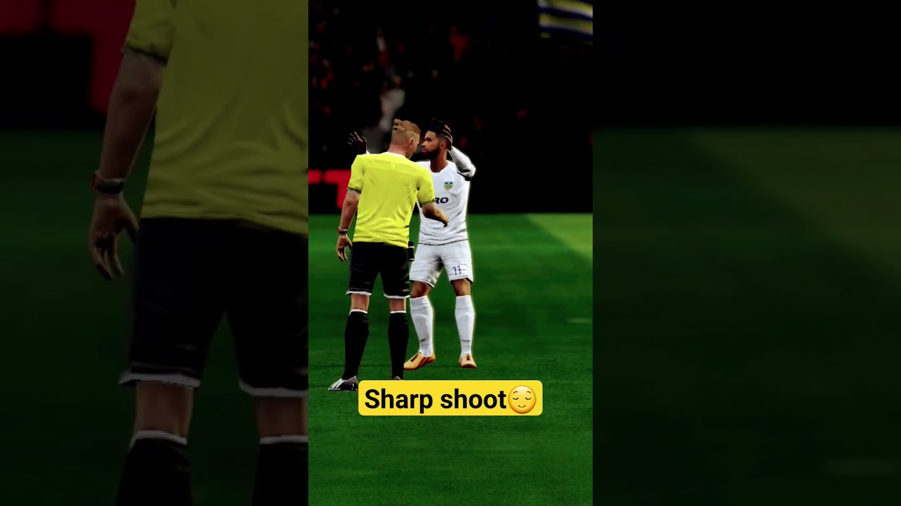 sharp shoot🔫#football #sarcasticgaming #shortsfeed #goal #scorehero #soccer #footballshorts #ronaldo