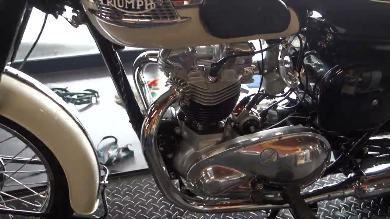 1958 Triumph T110 Tiger.