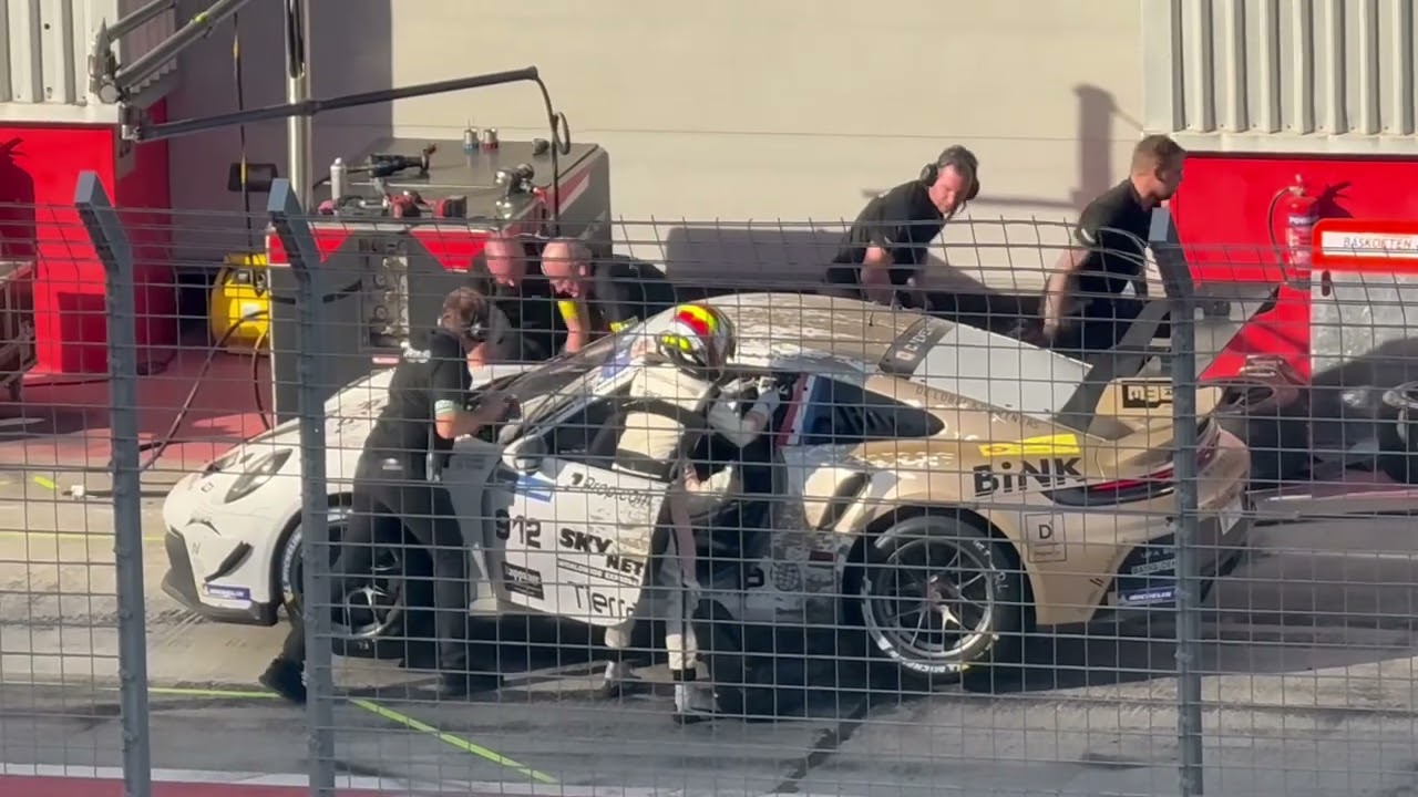 #dubai #autodrome #ajith #ajithkumar #car race live