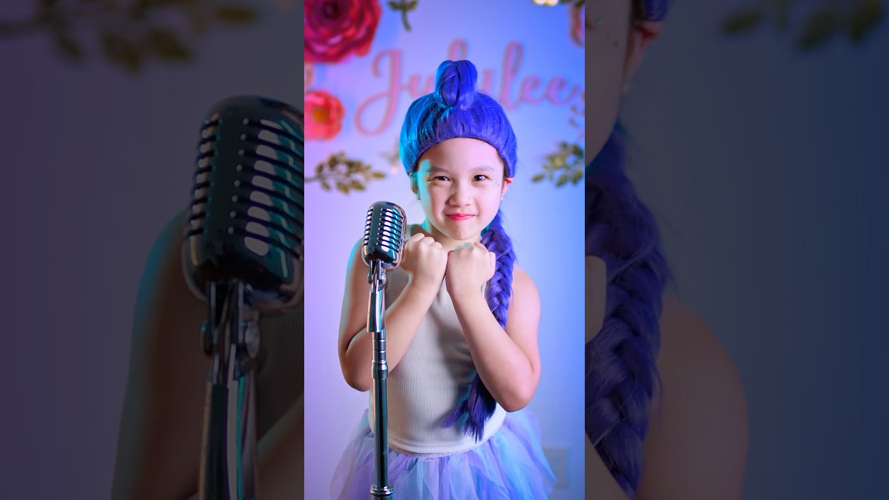 Real-Life Rumi Sings 