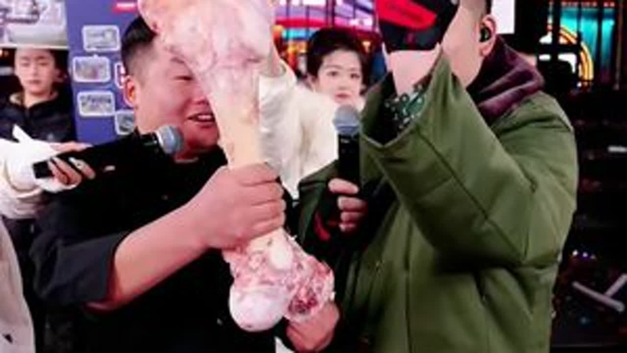 木森力荐，欧美达文武千锻刀组合！轻松应对各种食材，让烹饪变得 更加轻松愉快,到手四件套，满足你在厨房各种需求#木森大舞台 #欧美达菜刀组合 #菜刀 #砍骨刀 #厨房好物