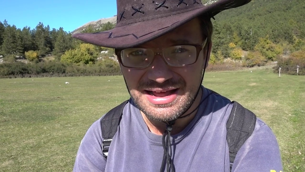 The climate of ABRUZZO, ITALY. HIKING FROM POPOLI TO ROCCACASALE. HISTORY OF ROCCACASALE TRAVEL VLOG