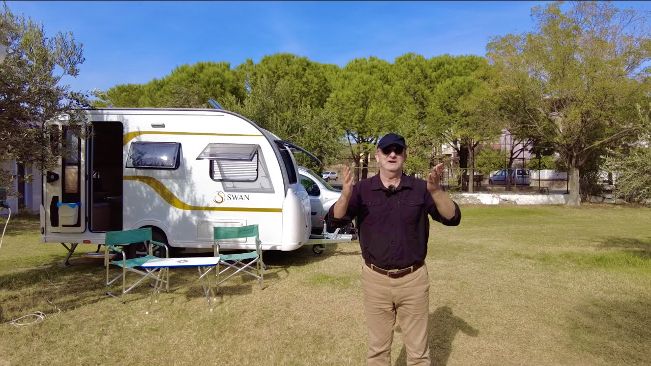 Çekme Karavanla Gezilir Mi? İzmir'de Havuzlu Karavan Kampı | Karavan Yolculuğu
