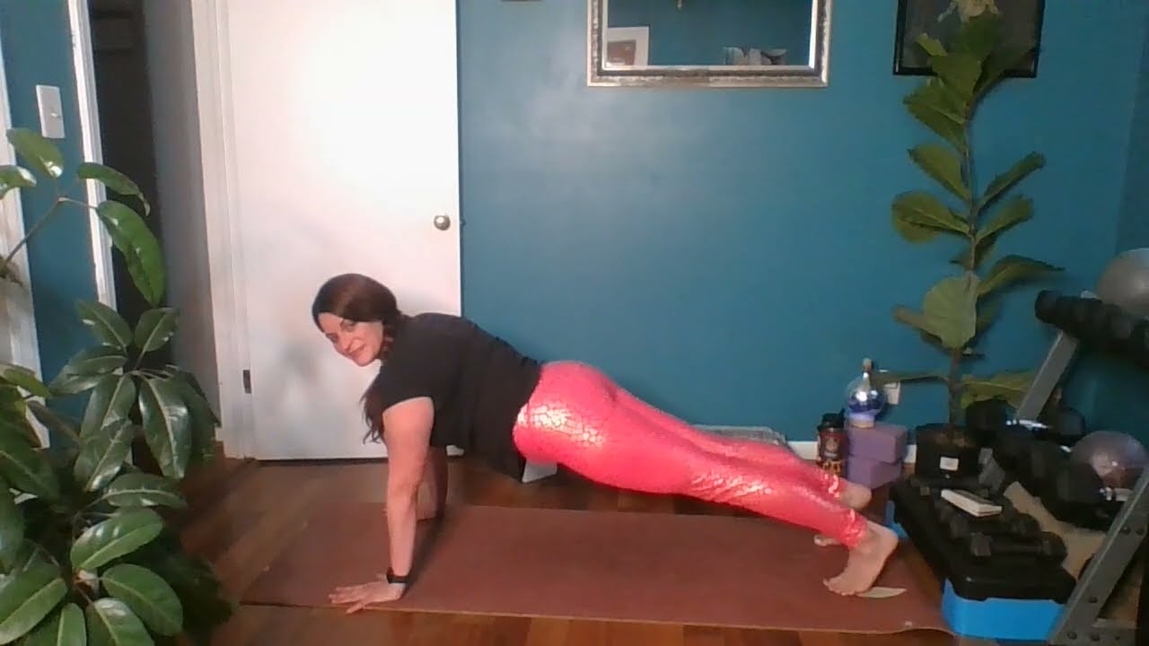 25-Minute Lunchtime Yoga | Stretch & Core Workout (No Props Needed!)