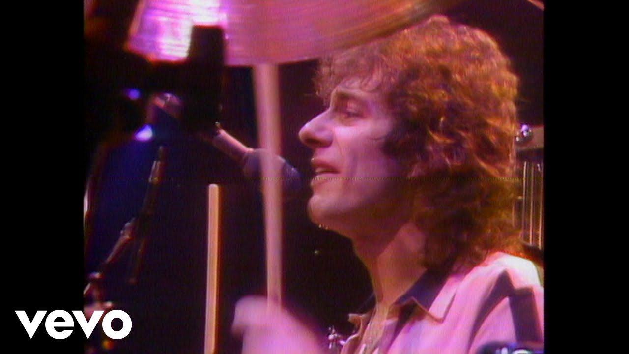 REO Speedwagon - Take It On The Run