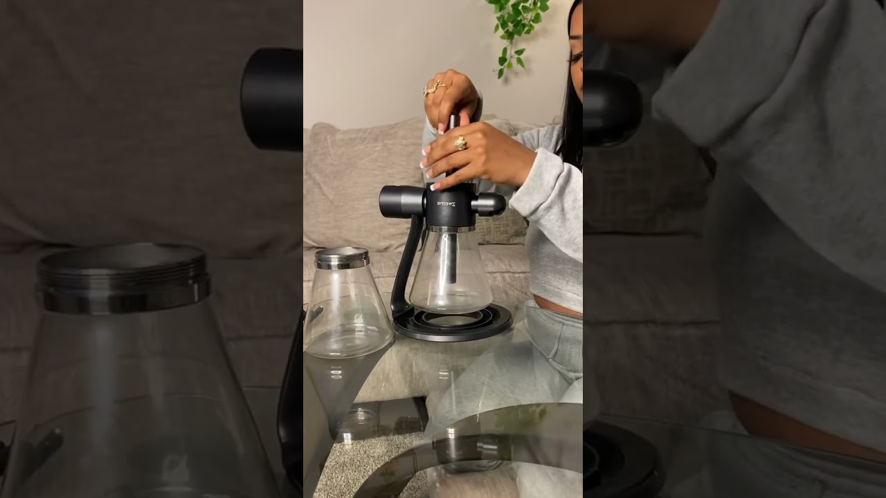 Sandglass Gravity Bong Assembly