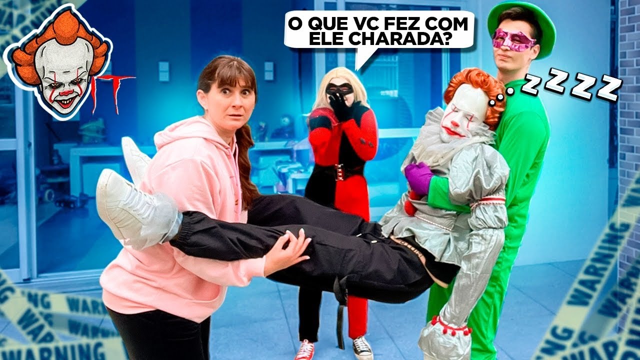 A HARLEY QUINN E O CHARADA CONSEGUIRAM SE VINGAR DO IT