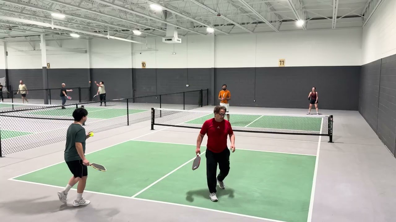 Metro pickleball 2v2