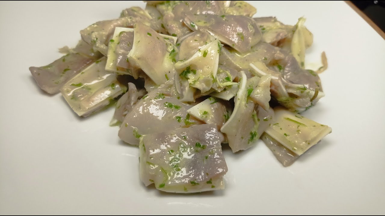 Insalata di maiale (orecchie)