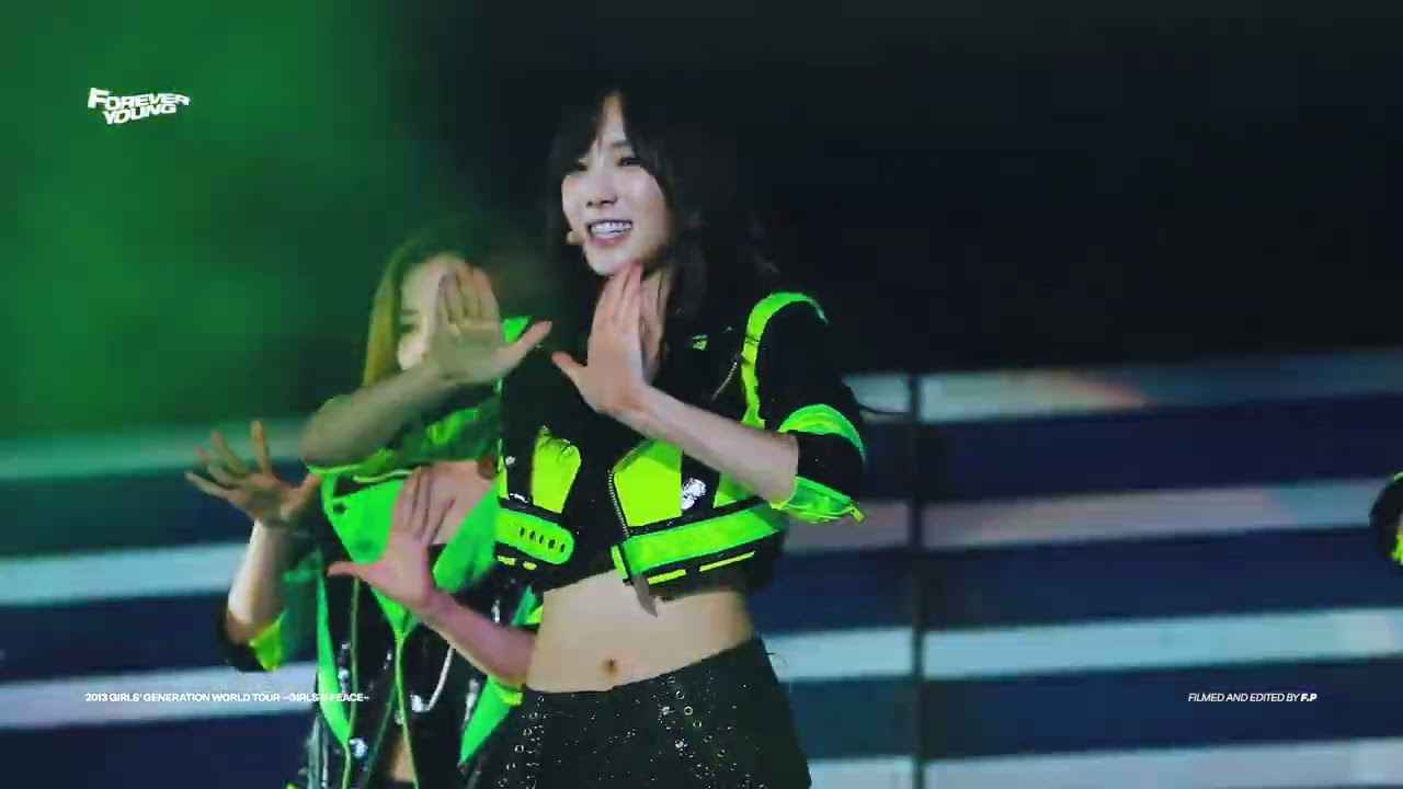 TAEYEON 태연 2013 GIRLS&PEACE World Tour - MR TAXI Fancam