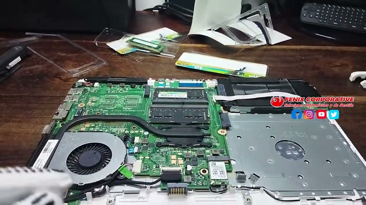 Actualiza / Potencia su portátil, Mejora la memoria RAM, unidad de HDD a SSD, Limpieza y optimizació